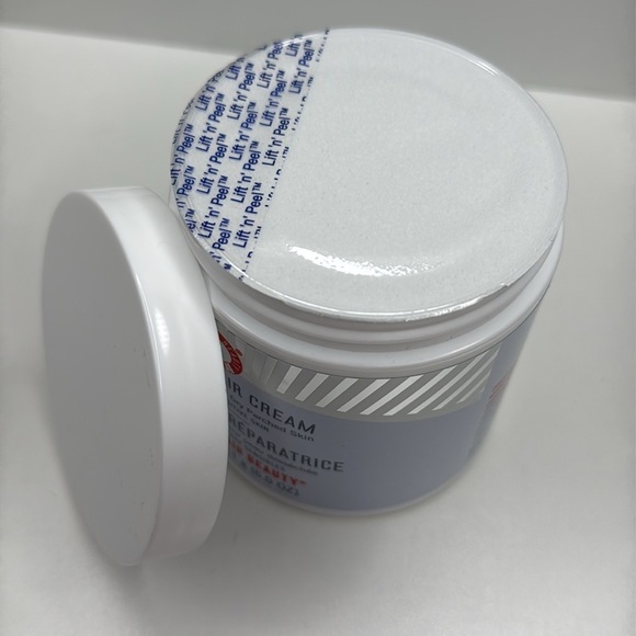 First Aid Beauty Ultra Repair Cream Intense Hydration NEW Full Size (6 oz) - Picture 4 of 4